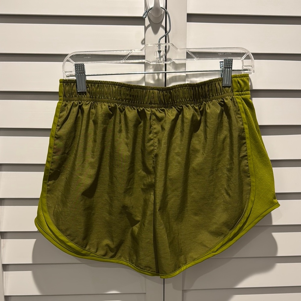 Nike NWOT Dri-Fit Olive Green Athletic Shorts with underwear attached - Picture 4 of 7